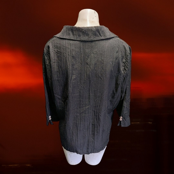 Women's White Stag blouse - Picture 2 of 3